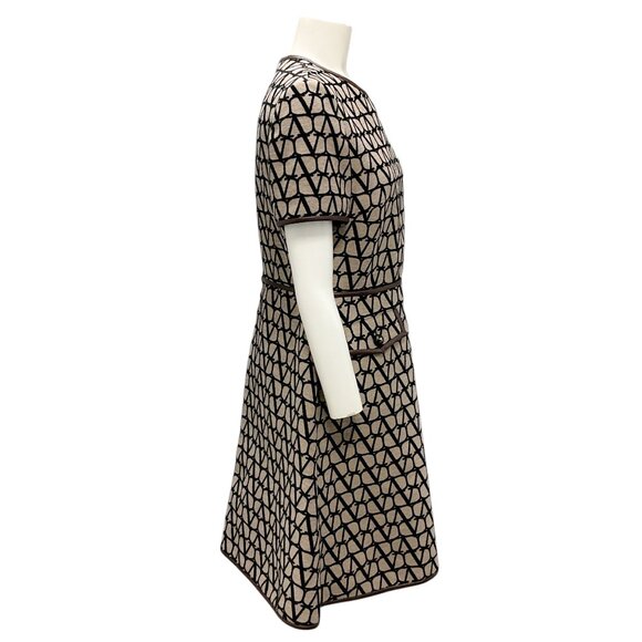 Valentino Beige / Black / Brown 2022 Iconograph Iconographe Leather Trimmed Logo - Picture 2 of 5